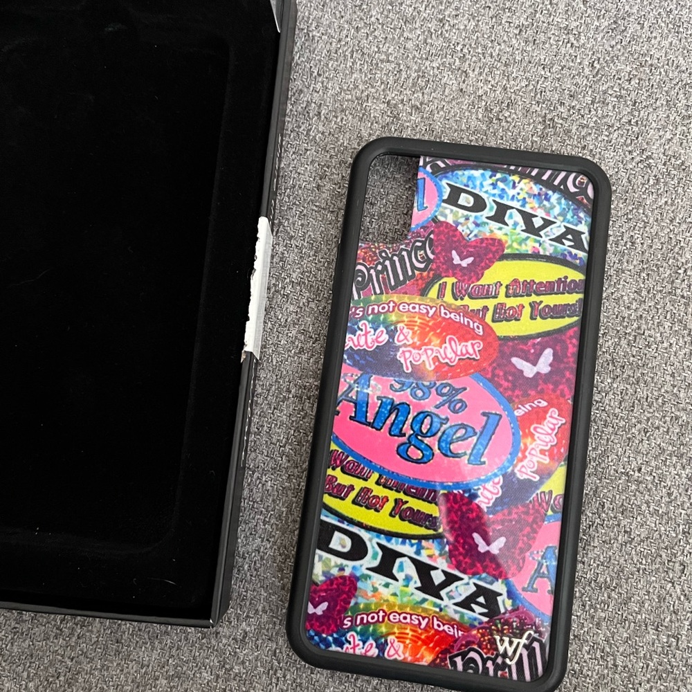 Wildflower IPhone XS Max phone case